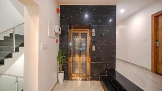 Perfectstayz Premium Varanasi - 2