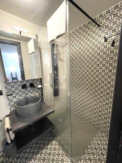 A Romantic Terrace in Colosseum - Rome - 1