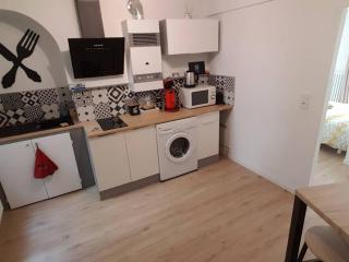 COCON du centre ville avec PARKING et WIFI - Millau - 3