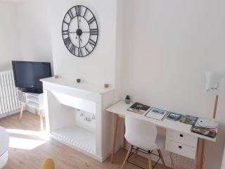 COCON du centre ville avec PARKING et WIFI - Millau - 2