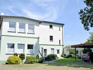 Ferienwohnung Gartenblick - Altefähr - 0