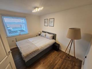 2 Bed Apartment with parking in Newark Town Centre - Newark upon Trent - 5