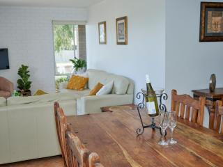 Arlingtons Holiday Accommodation - 1
