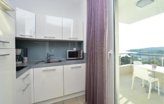 Nice Apartment In Rogoznica With Sauna - Rogoznica - 6
