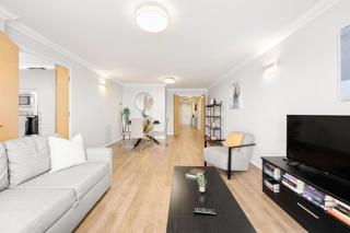 2 Bedroom Apartment Short Term Rental & Flexible Renting Canary Wharf With Free parking and Free WiFi - Londres - 1