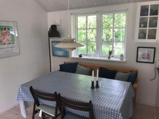 Only 400 Meters From The Water Is This Lovely And Cozy Holiday Home In A Lovely Area, - Hundested - 6