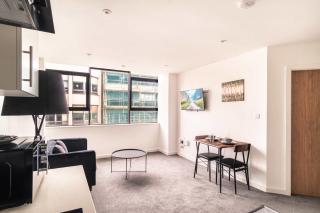 Central Preston Lovely 1 Bedroom Apartment - Preston - 5