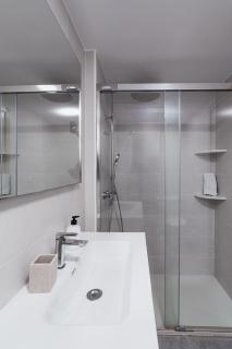 Piso Moderno Cerca de la Estación - 2