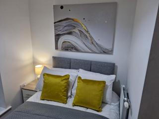 Spacious Luxurious Serviced Accommodation 4 - Sheffield - 5