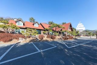 Ulsan daon poolvilla - 8