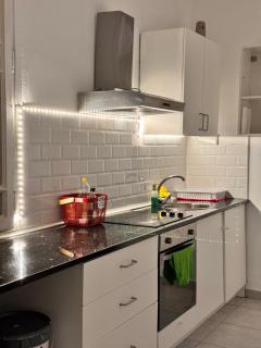 Habitación individual y cómoda en el centro de la ciudad BCN - 2