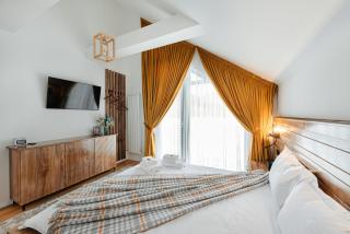 Elviu Guesthouse - 8