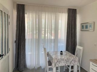 Apartment in Jelsa with terrace, air conditioning, Wi-Fi 4440-1 - Jelsa (Gelsa) - 0