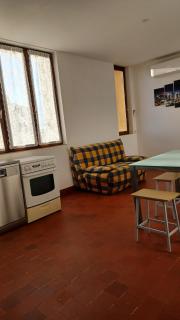 Bel Appartement Fonctionnel,2 grandes chambres separer plus un bz,WI FI - Digoin - 0