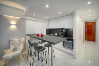 FRGK "VICTORIA 4 Centre Ville 1 BREAKFAST INCLUDED" - 1