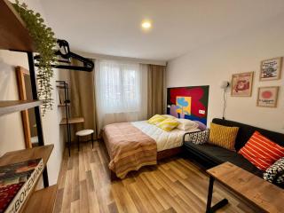 Central 5 Bedroom 5 Bathroom, Newly Renovated Villa at the heart of the city - Istanbul - 7