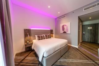 Premier Inn Dubai Barsha Heights - Dubai - 9