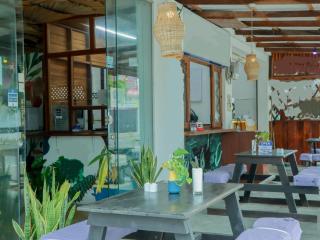 Canggu Surf Hotel - Arugam Bay - 9
