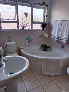 Scenic Bliss Holiday Home - Kleinmond - 6