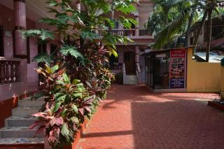 Esther Guest House - Calangute - 4