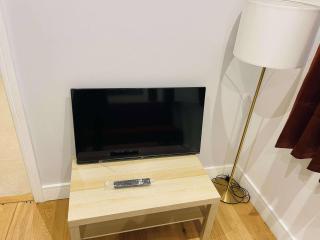Luxury Beautiful Apartment in Luton Town - Luton - 4