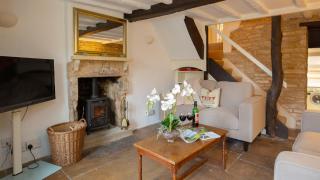 Mouse Manor - Longborough - 4
