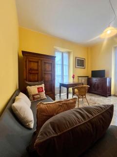 Bright City Stay - 8
