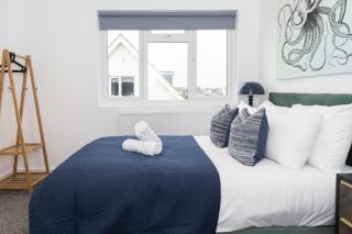 Ocean Side with Free Parking By My Getaways - 9