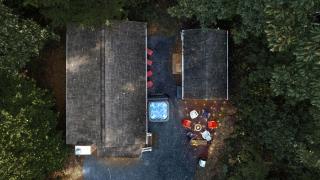 Mountain cabin w hot tub & fire pit - 8