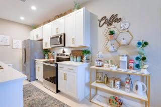 Stylish Port St Lucie Home with Hot Tub and Game Room! - Walton - 3