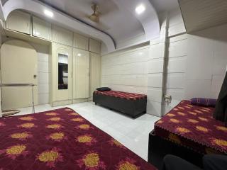Balaji Guest House - Mumbai - 4
