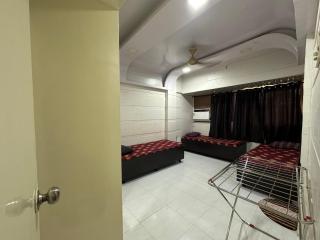 Balaji Guest House - Mumbai - 8