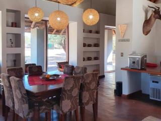 Zebula Golf and Wildlife Estate - Kudu's Bark Pax 12 - Moi Signature Luxury villa - Mabula - 2