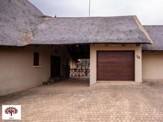 Zebula Golf and Wildlife Estate - Open Horizon Pax 8 - Moi Signature Luxury villa - Mabula - 9
