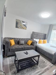 STADEVIEW Studios NAIROBI WEST - 6