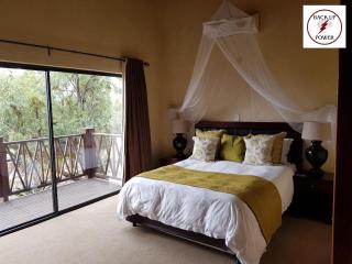 Zebula Golf and Wildlife Estate - The Milky Way Pax 12 - Moi Signature Luxury villa - Mabula - 7
