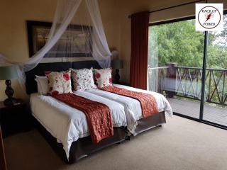 Zebula Golf and Wildlife Estate - The Milky Way Pax 12 - Moi Signature Luxury villa - Mabula - 6