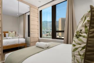 Foreshore Place Luxury Apartment - 7