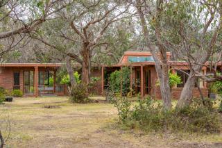 Bells Hideaway - Bellbrae - 0