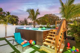 Heated Pool, Mini Golf and Cabana Bradenton Retreat - Bradenton - 9