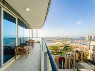 High-Floor Marina 2BR with FREE Baby Gear, Walk to JBR - 0
