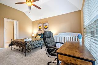 One Level Home, Foosball, Crib, Office Space,yard - Crowley - 4