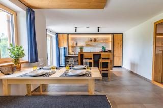 Graf Chiemo Suites - direkt am Chiemsee mit separatem Seezugang - Chieming - 6