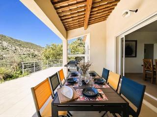 Villa Les Romarins pour 8 personnes avec vue mer panoramique et piscine chauffée à La Londe-les-Maures - La Londe-les-Maures - 5