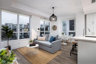 Amazing 2BR 2BA Resort Condo w Balcony and Parking - Barrie - 9