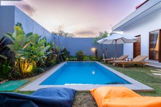 Ageta Villa 3 bedrooms Umalas with pool - Kerobokan - 1