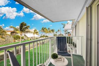 Florida Keys Sea Isle Condominium - Key Colony Beach - 8