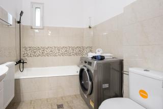 Chic Studio Near Bucharest's Top Landmarks - Bucarest - 7
