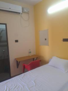 AnanthaSayanam Homestay Near Sri Padmanabha Swamy Temple - Trivandrum - 7