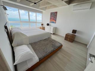 Exclusivo y con vista al mar 602 - - 9